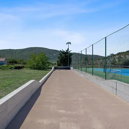 Villa Almas - Heated Pool, Sauna, Gym And Tennis Court-3
